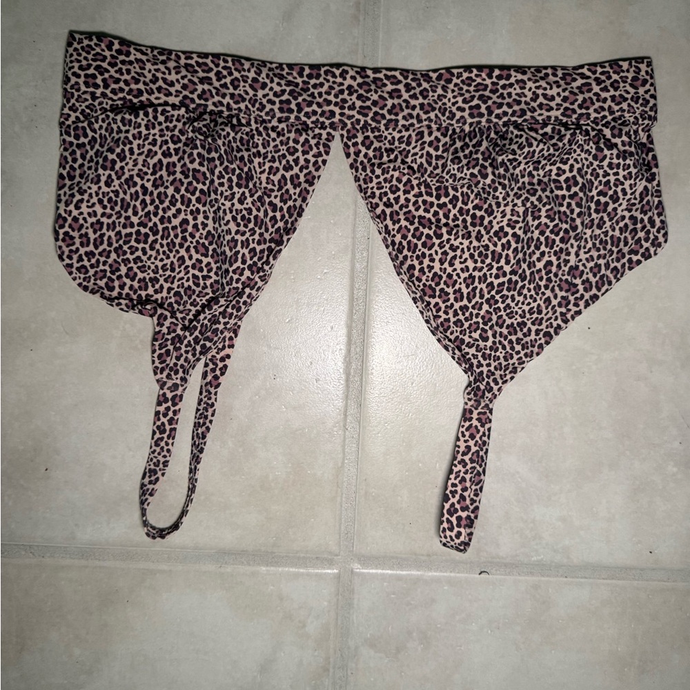 Leopard Print women’s top